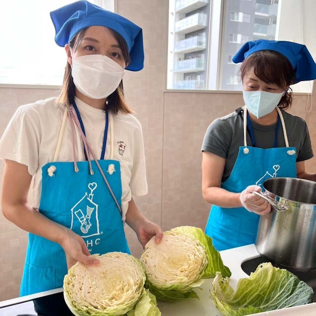 美味しいお野菜と自家製ドレッシングの画像2