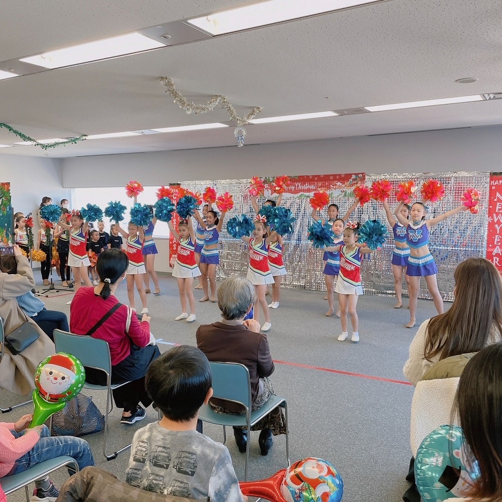 可愛い子どもたちの笑顔と元気で盛り上がるステージ♪の画像１