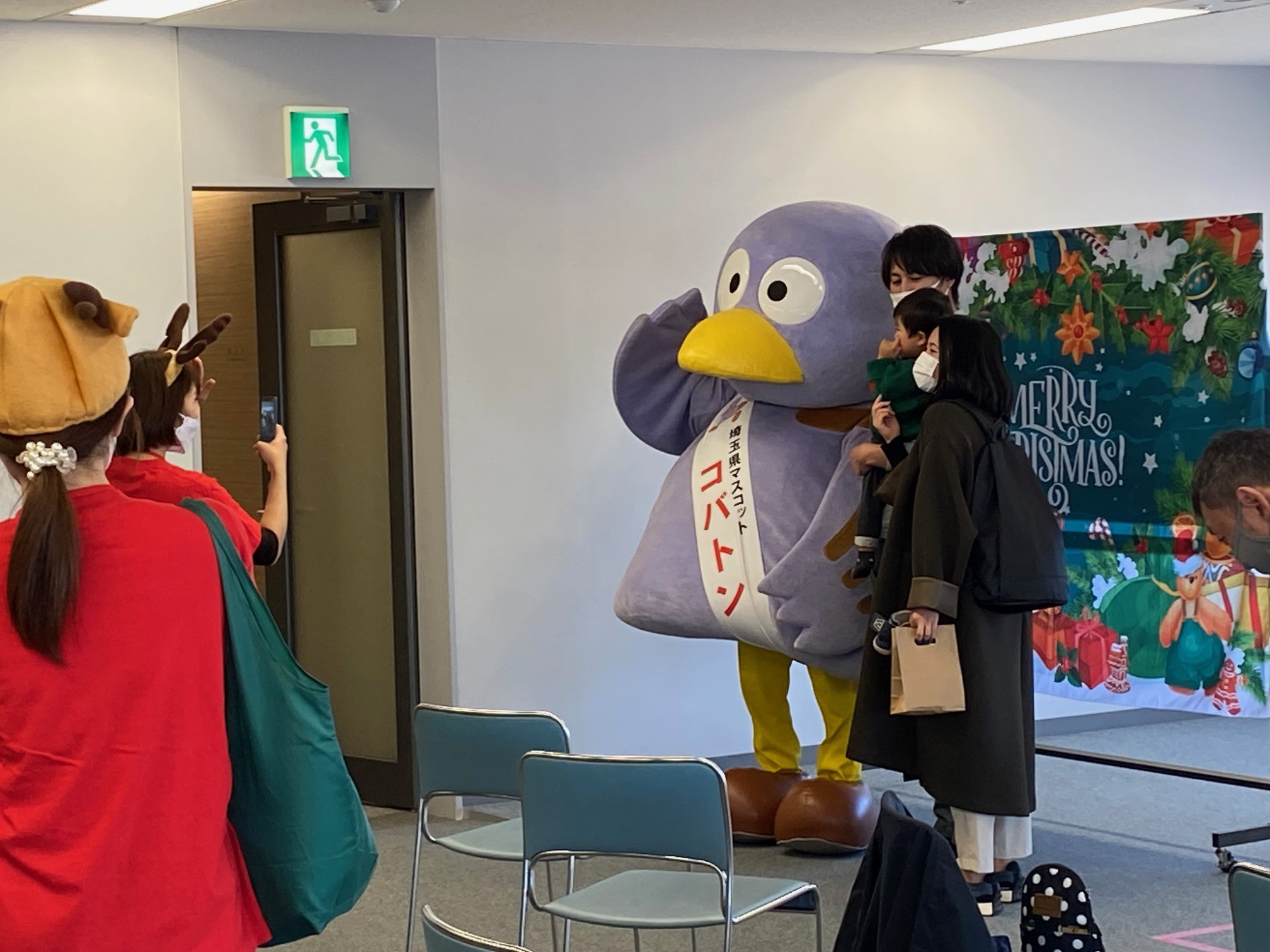 コバトン　vs　サンタクロースの画像１